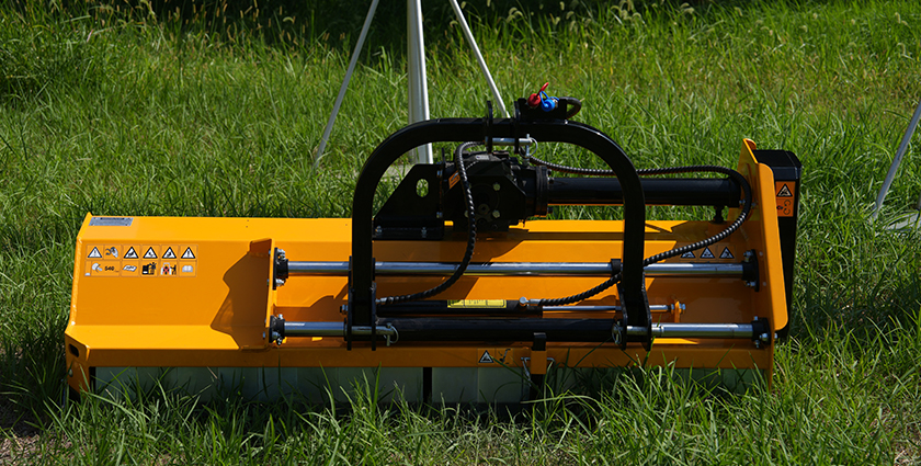 Three-point linkage mounting